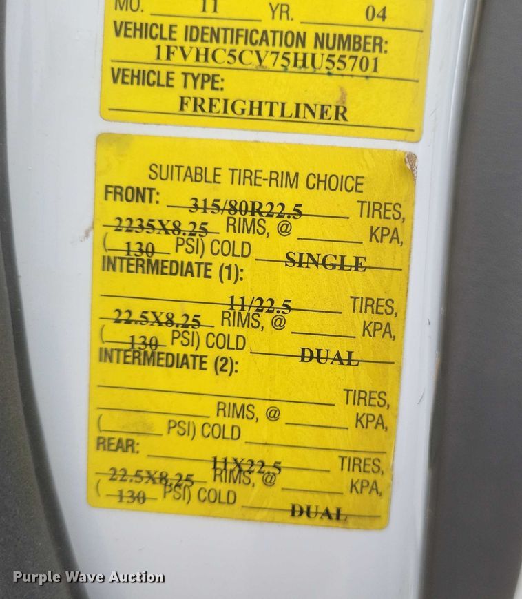 image for item DW7038 2005 Freightliner Business Class M2 dump truck