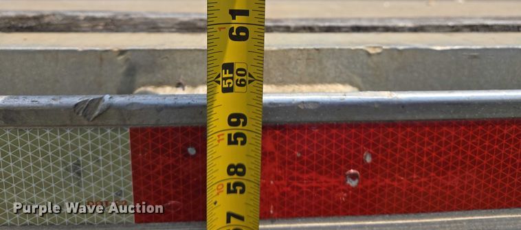 image for item DW7065 2000 Transcraft flatbed trailer