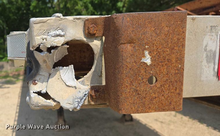 image for item DW7072 1994 Dorsey flatbed trailer