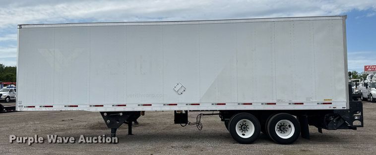 image for item DY0057 2011 Utility Trailers VS2DX dry van trailer