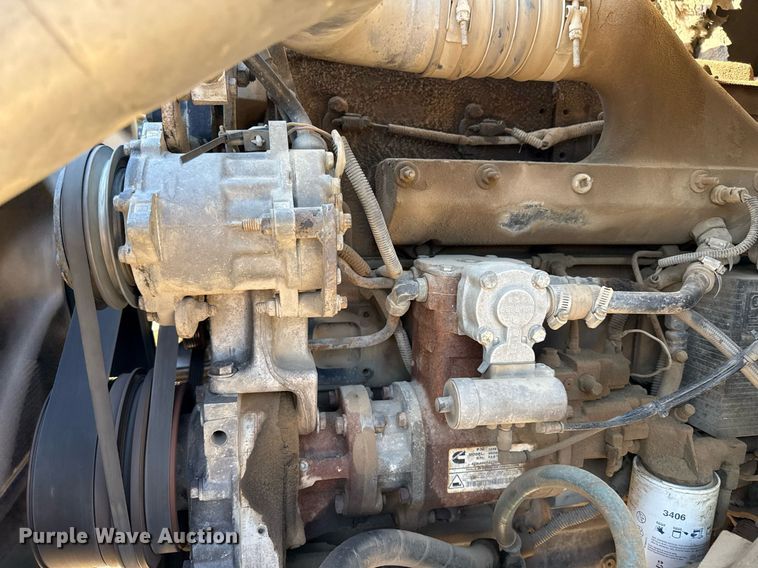 image for item DZ4068 1998 Ford LT9513 semi truck