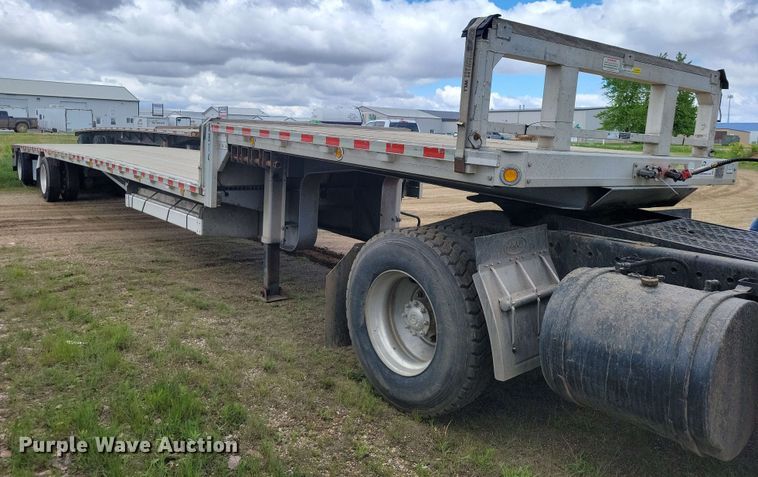 image for item EA2447 2018 Reitnouer Drop Miser drop deck trailer