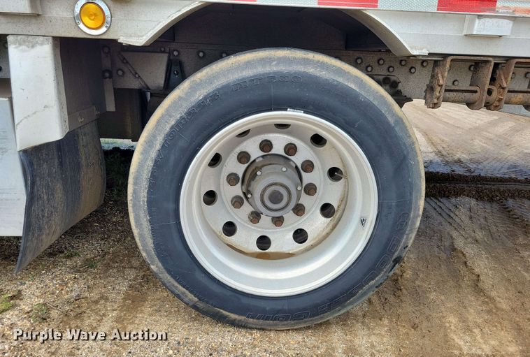 image for item EA2447 2018 Reitnouer Drop Miser drop deck trailer