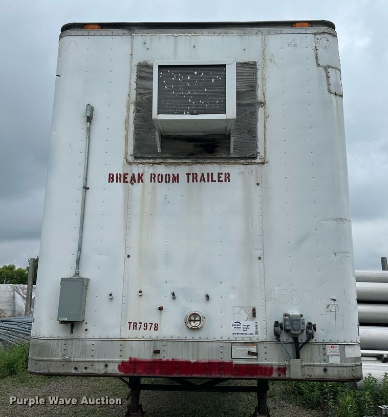 image for item EB2628 1995 Great Dane 701TZ-1 jobsite trailer