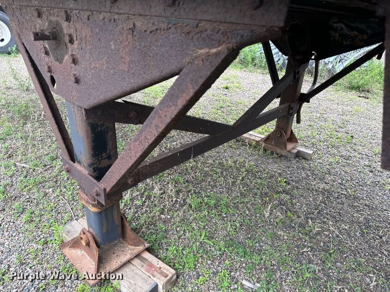 image for item EB2628 1995 Great Dane 701TZ-1 jobsite trailer