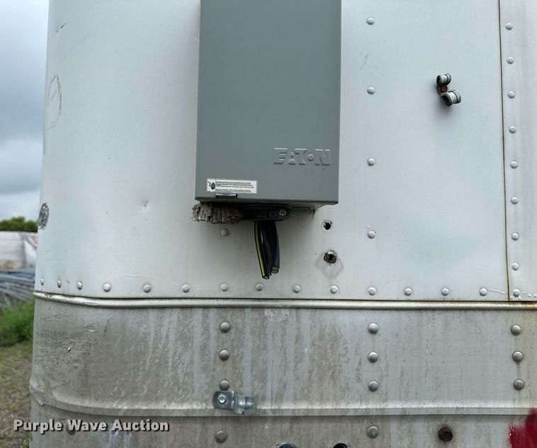 image for item EB2628 1995 Great Dane 701TZ-1 jobsite trailer