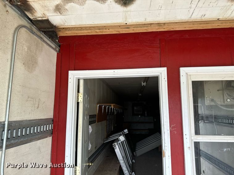 image for item EB2628 1995 Great Dane 701TZ-1 jobsite trailer