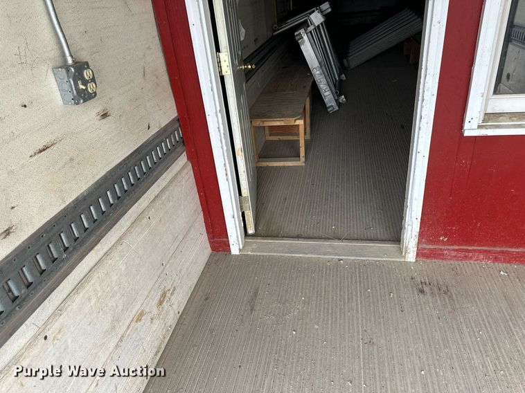 image for item EB2628 1995 Great Dane 701TZ-1 jobsite trailer