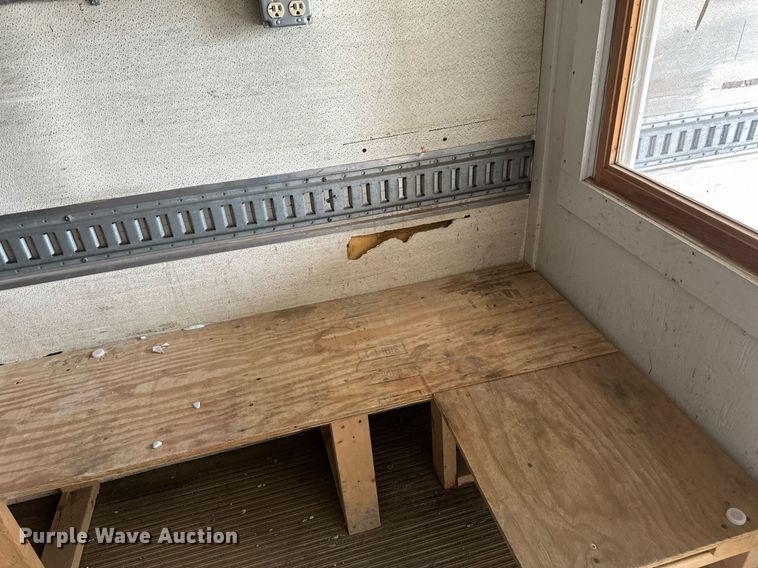 image for item EB2628 1995 Great Dane 701TZ-1 jobsite trailer