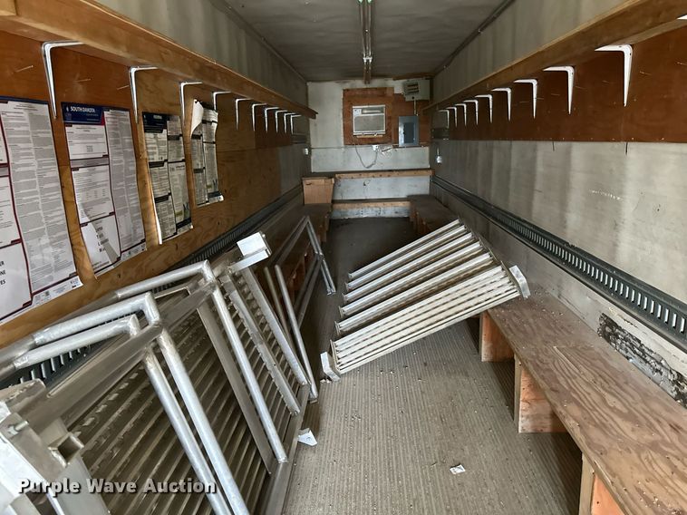 image for item EB2628 1995 Great Dane 701TZ-1 jobsite trailer