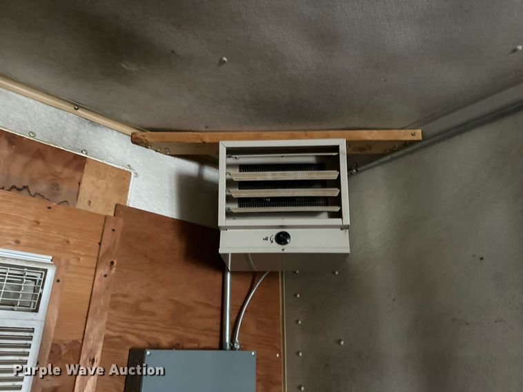 image for item EB2628 1995 Great Dane 701TZ-1 jobsite trailer