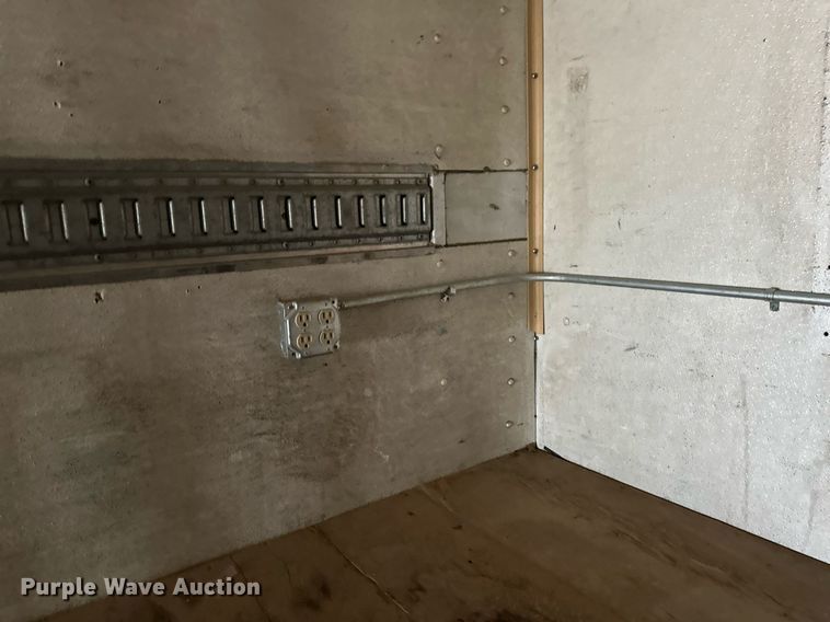 image for item EB2628 1995 Great Dane 701TZ-1 jobsite trailer