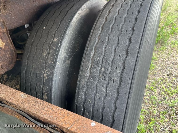 image for item EB2628 1995 Great Dane 701TZ-1 jobsite trailer