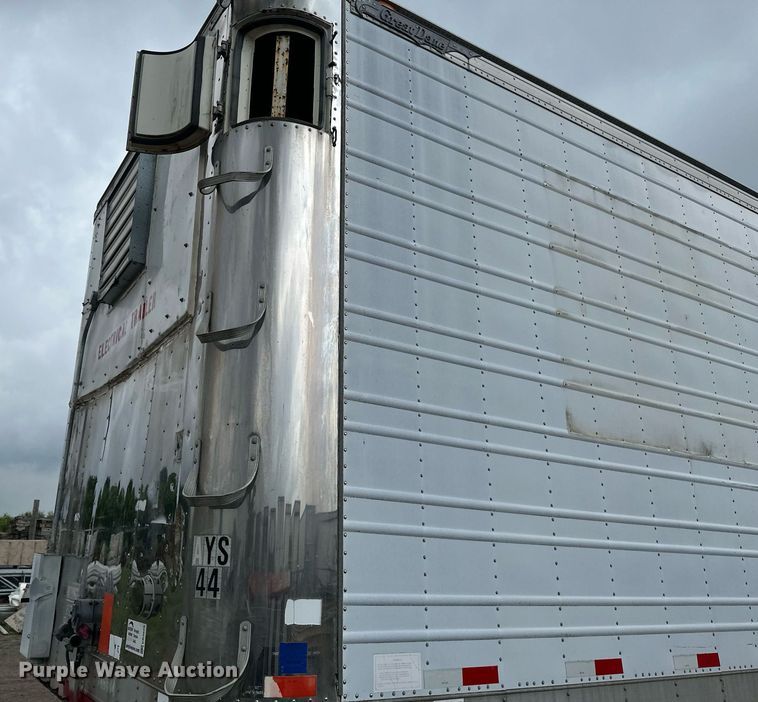 image for item EB2629 1987 Great Dane 7011TZ1 jobsite trailer