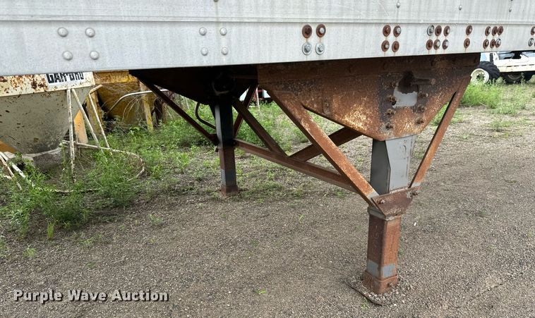 image for item EB2629 1987 Great Dane 7011TZ1 jobsite trailer