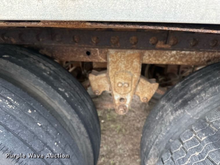 image for item EB2629 1987 Great Dane 7011TZ1 jobsite trailer