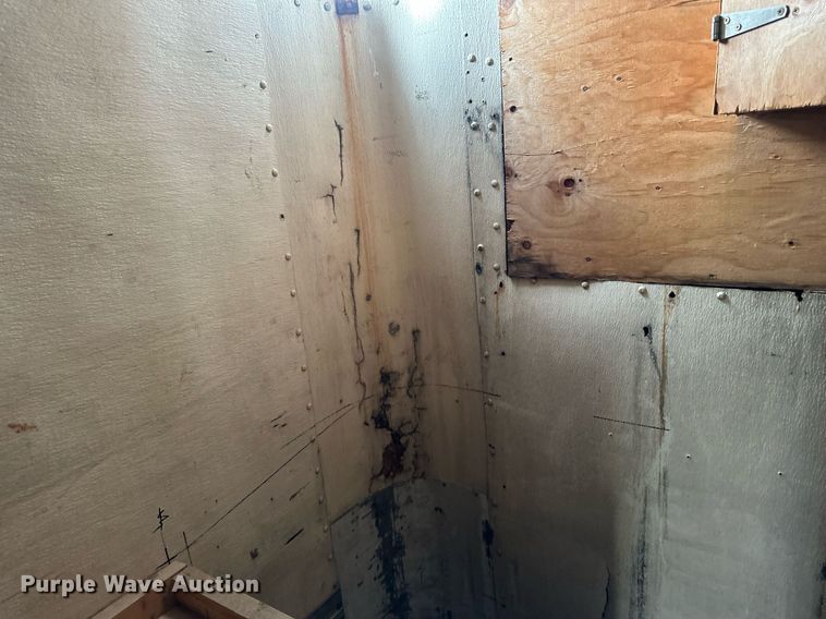 image for item EB2629 1987 Great Dane 7011TZ1 jobsite trailer