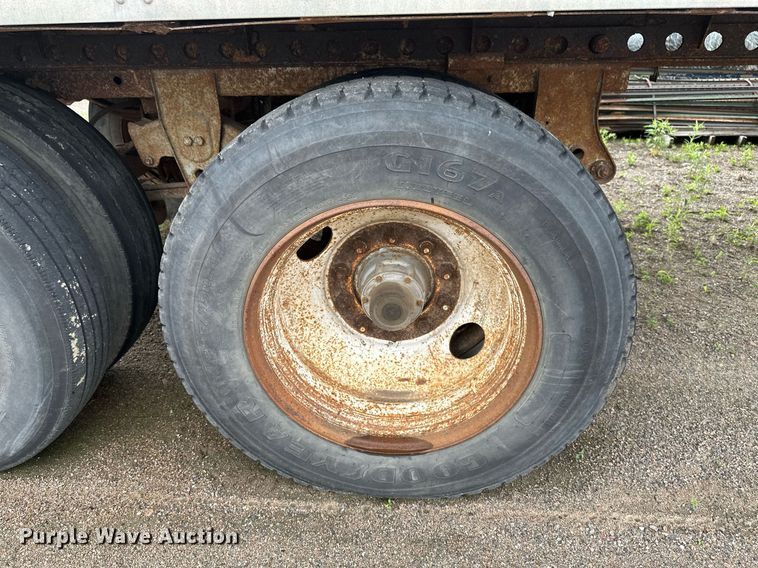 image for item EB2629 1987 Great Dane 7011TZ1 jobsite trailer