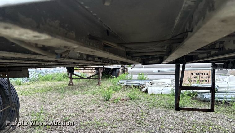 image for item EB2630 1985 Great Dane jobsite trailer