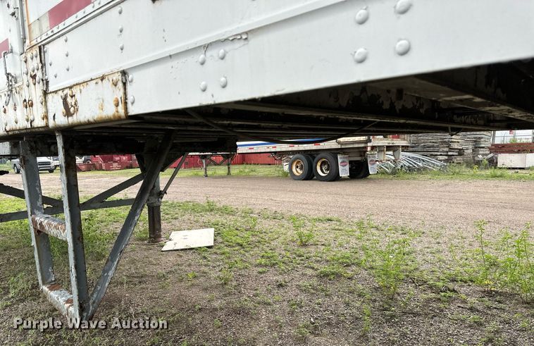 image for item EB2630 1985 Great Dane jobsite trailer