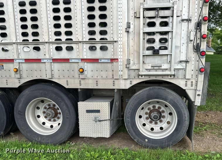 image for item EB2632 2012 Wilson livestock trailer