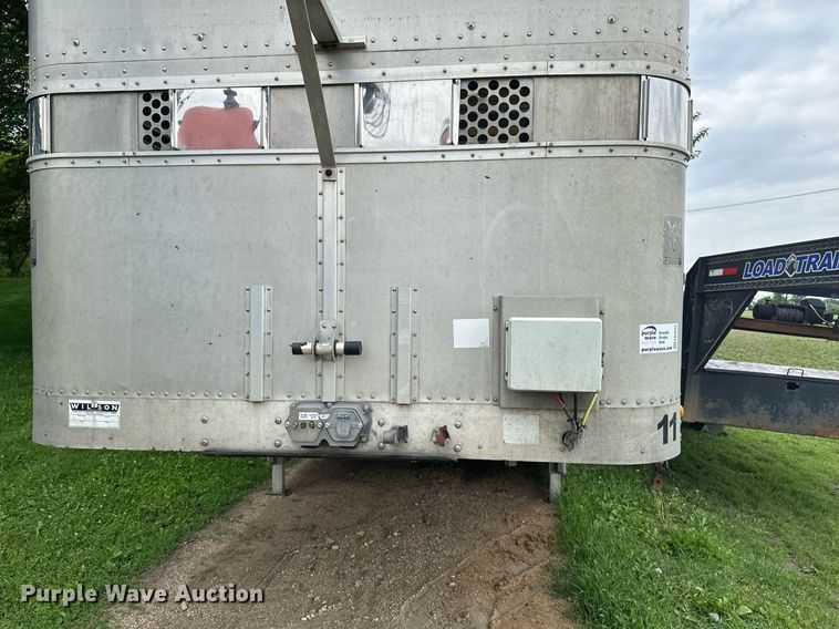 image for item EB2632 2012 Wilson livestock trailer