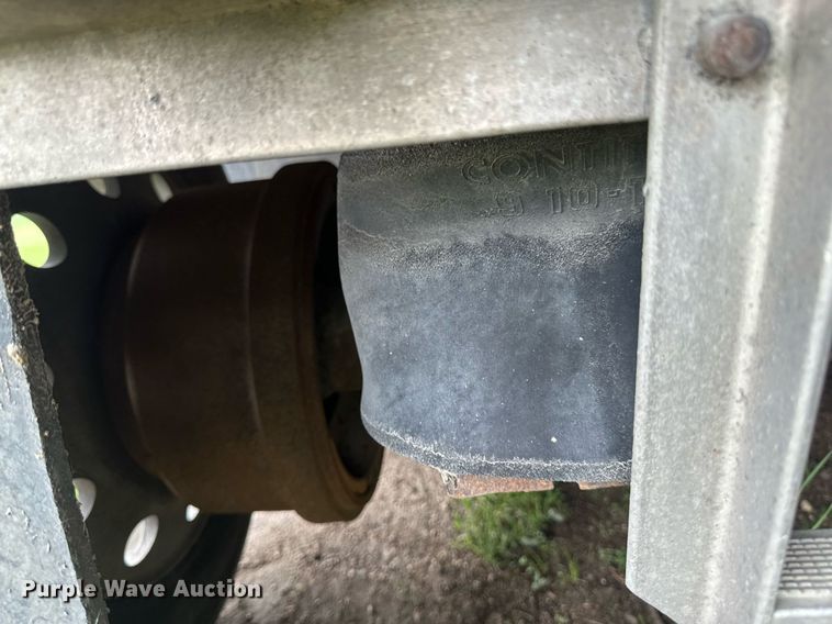 image for item EB2632 2012 Wilson livestock trailer