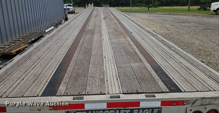 image for item EB8110 2000 Transcraft Eagle W2 flatbed trailer