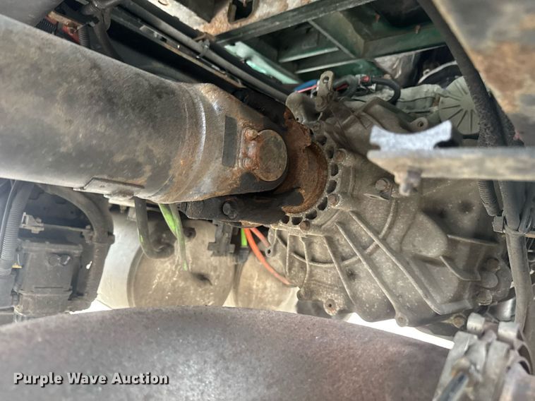 image for item EC3647 2020 International LT625 semi truck