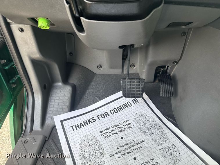 image for item EC3647 2020 International LT625 semi truck