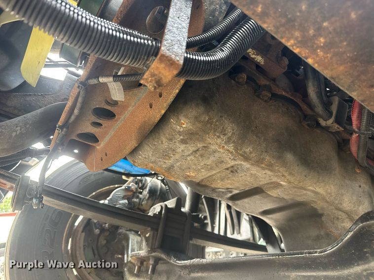 image for item EC3647 2020 International LT625 semi truck