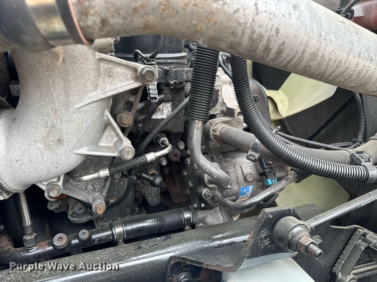 image for item EC3649 2020 International LT625 semi truck