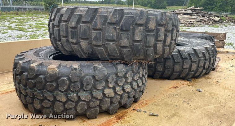 image for item EC3653 2001 AM General M35A3 flatbed truck