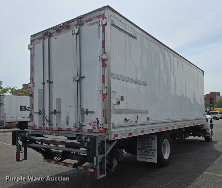 image for item EC4272 2018 International 4300  refrigerated truck