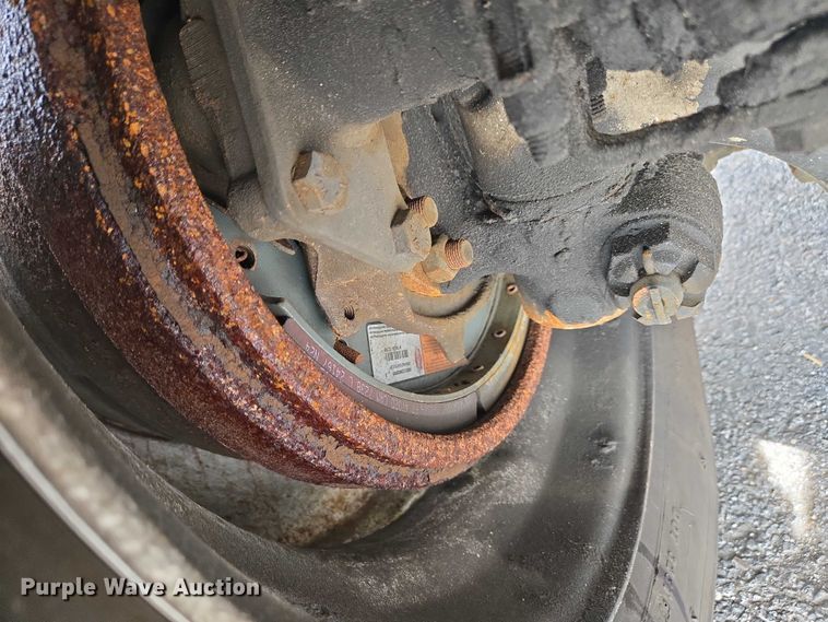 image for item EC4272 2018 International 4300  refrigerated truck