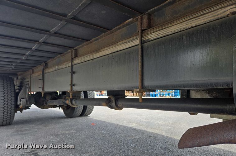 image for item EC4272 2018 International 4300  refrigerated truck