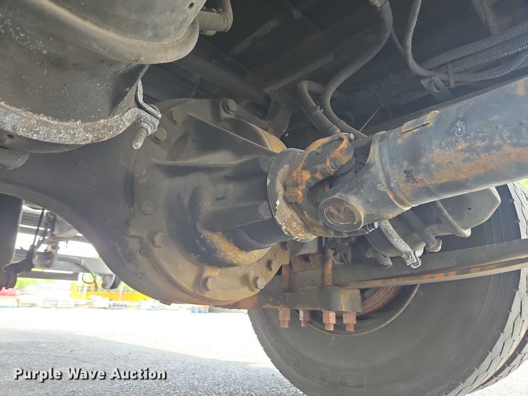 image for item EC4272 2018 International 4300  refrigerated truck