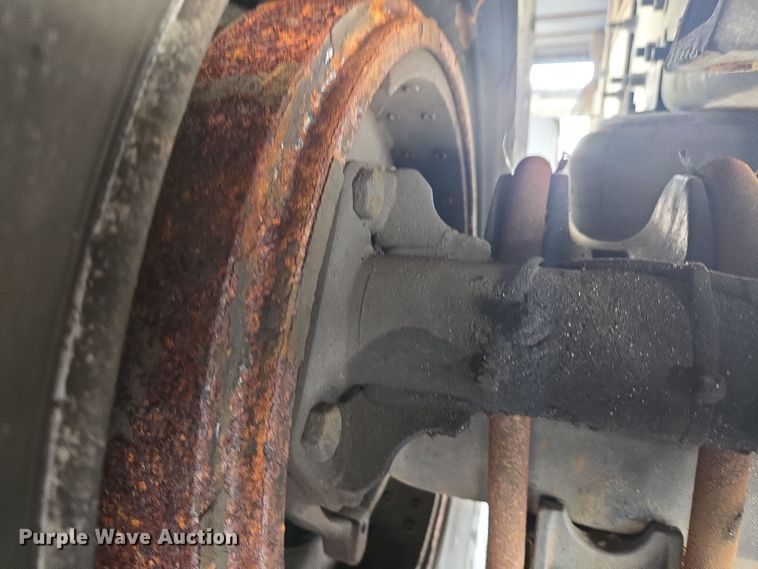 image for item EC4272 2018 International 4300  refrigerated truck