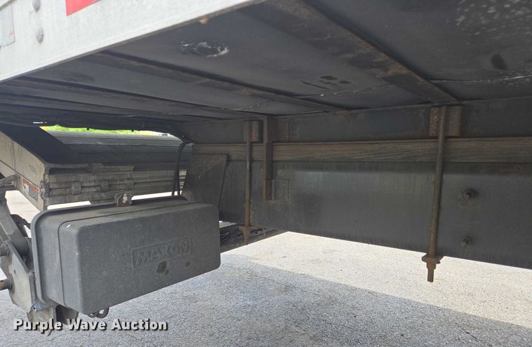 image for item EC4272 2018 International 4300  refrigerated truck