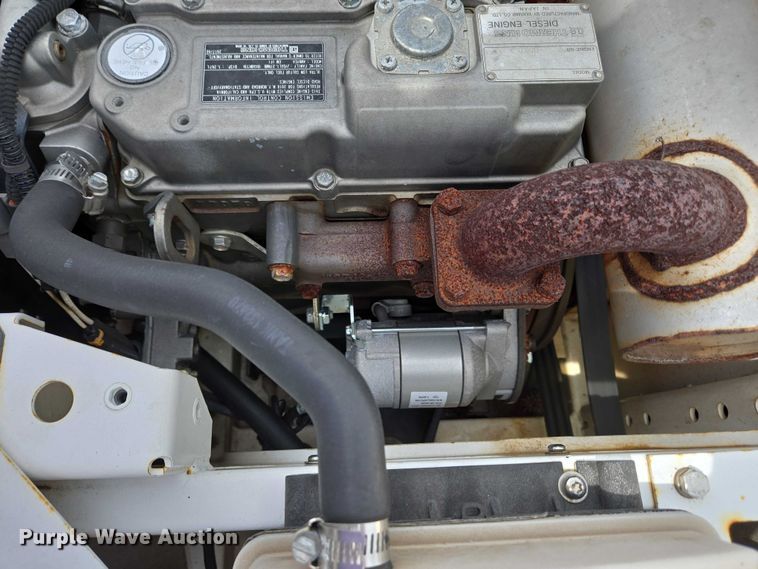 image for item EC4272 2018 International 4300  refrigerated truck