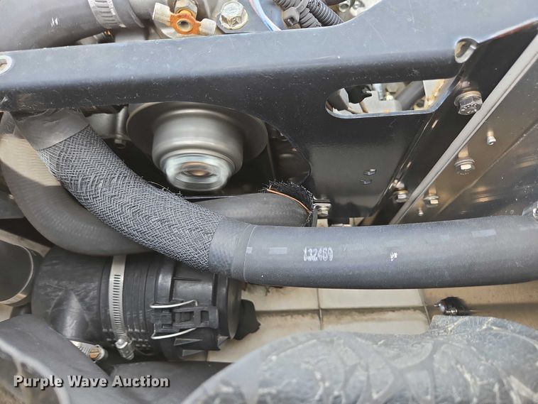 image for item EC4272 2018 International 4300  refrigerated truck