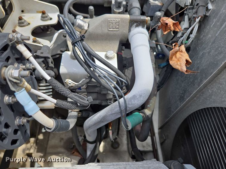 image for item EC4272 2018 International 4300  refrigerated truck