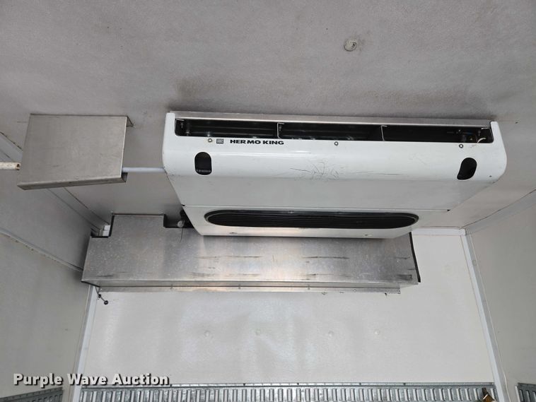 image for item EC4272 2018 International 4300  refrigerated truck