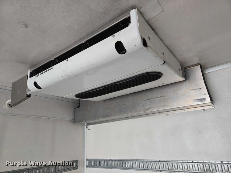 image for item EC4272 2018 International 4300  refrigerated truck