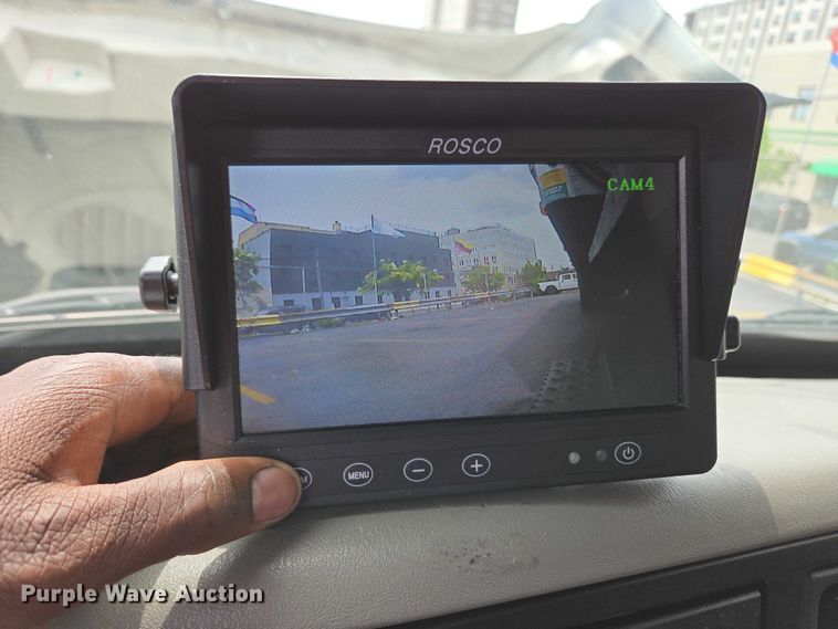 image for item EC4272 2018 International 4300  refrigerated truck