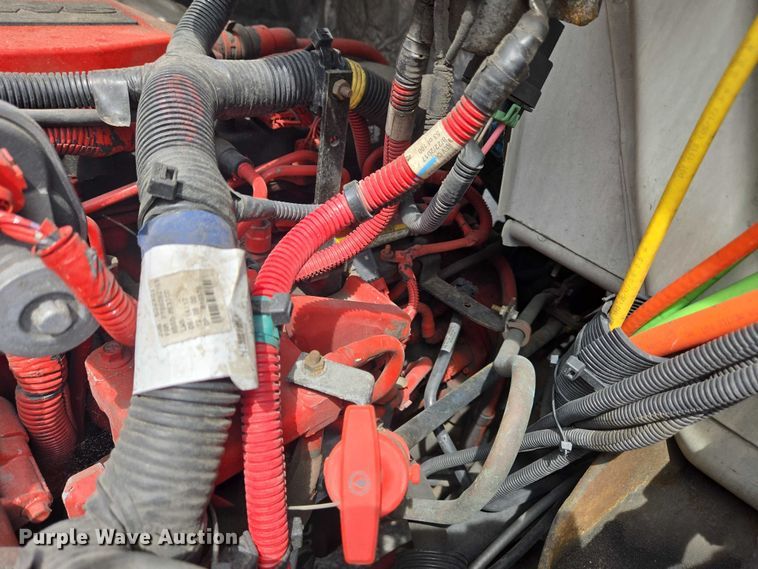 image for item EC4272 2018 International 4300  refrigerated truck