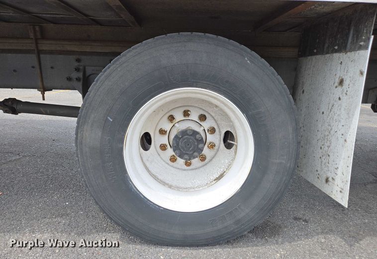 image for item EC4272 2018 International 4300  refrigerated truck