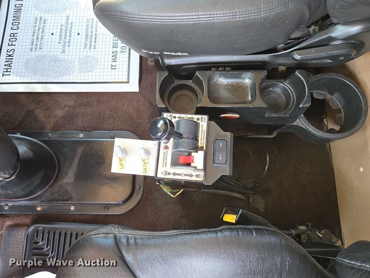 image for item ED2036 1996 Peterbilt 379 semi truck