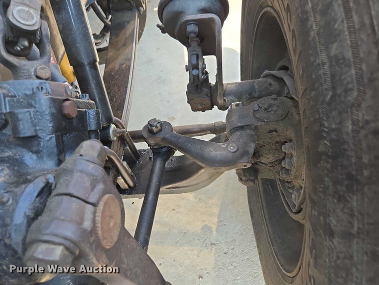 image for item ED2036 1996 Peterbilt 379 semi truck