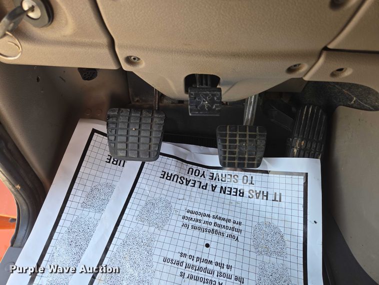 image for item ED2037 2015 Freightliner Cascadia semi truck